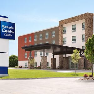 Holiday Inn Express & Suites Clear Spring, An Ihg Hotel